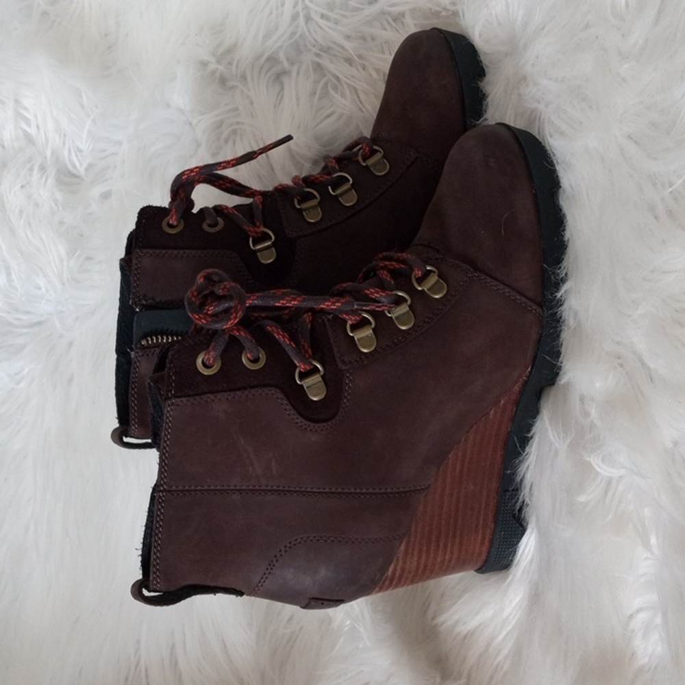 COPY - Size 7 Sorel boots, brown